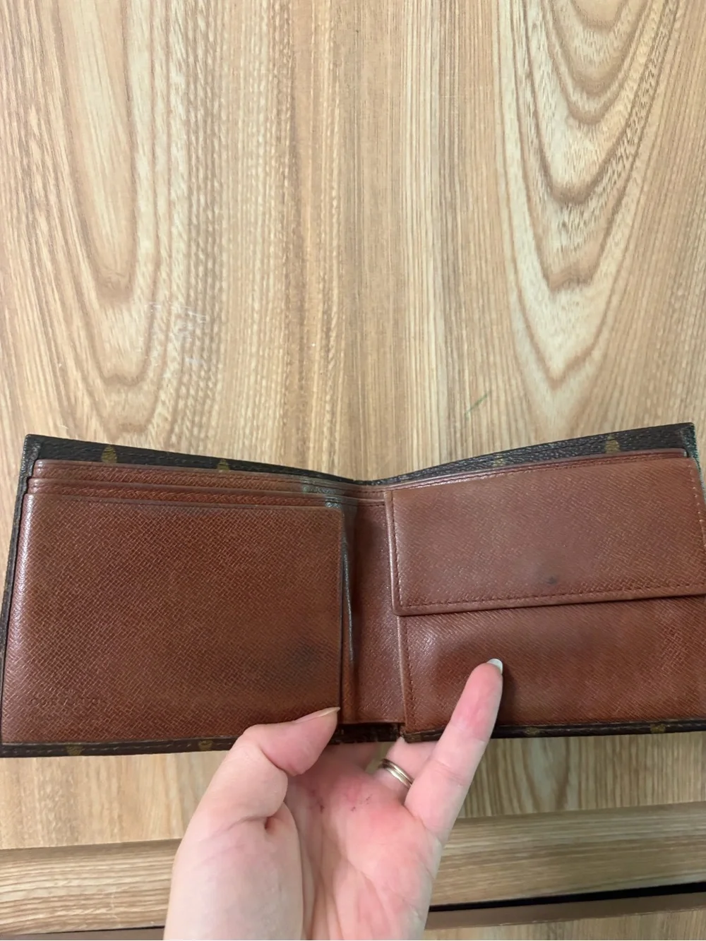 Authentic Louis Vuitton Monogram Bifold Wallet